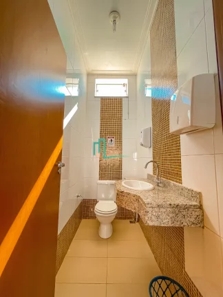 Imagem EXCELENTE PRÉDIO COMERCIAL COM 05 SALAS DISPONÍVEL PARA ALUGUEL NO CENTRO EM FRANCA/SP