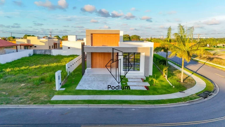 Casa de alto padrão em condomínio fechado em Bayeux/PB - CA0202.