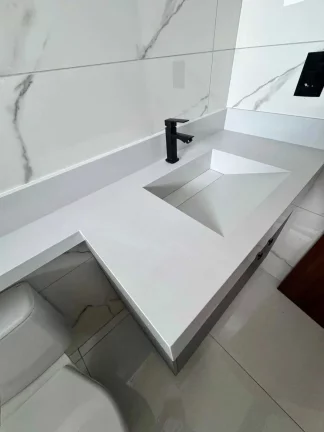 Imagem Casa geminada com 2 dormitórios e garagem para 2 carros em Palhoça/SC