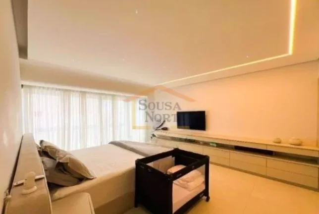 Imagem Apartamento alto padrão, com 263m² de área privativa e 2.303m² de área total. O imóvel conta c...