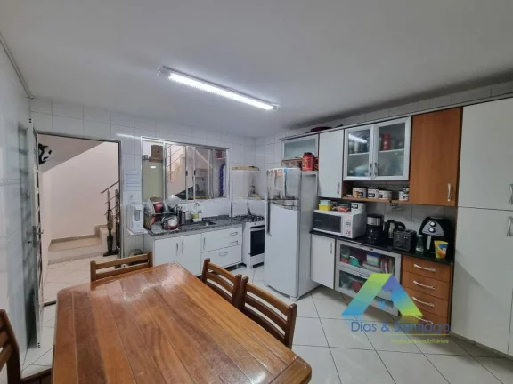 Imagem Sobrado à venda com 4 dormitórios e 4 banheiros em VIla Moraes/SP!