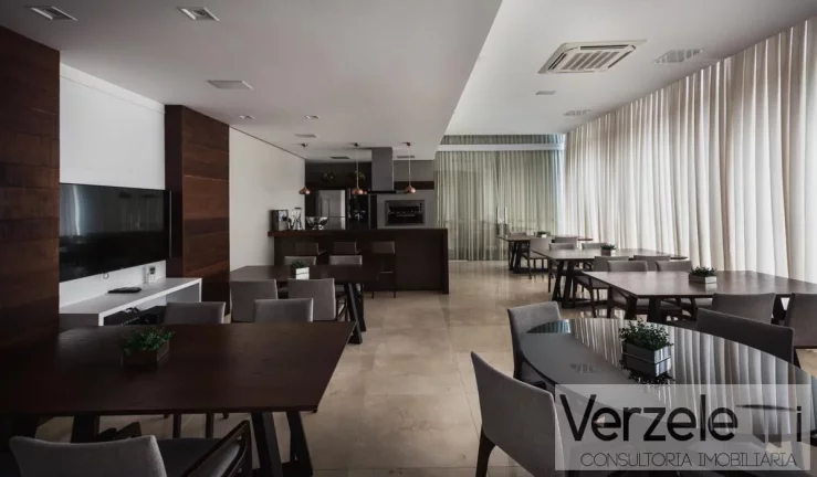 Imagem Apartamento 3 dormitórios para Venda em Balneário Camboriú / SC no bairro Centro