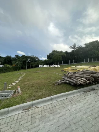 Imagem Terreno à Venda em Condomínio Fechado Localizado na praia de Taquaras em Balneário Camboriú - SC