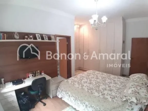 Imagem Belíssima Casa de Condomínio à Venda no Villa Lobos em Paulínia.

Com 3 suítes sendo uma delas ...