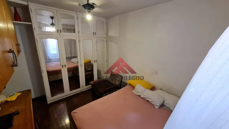 Imagem Excelente imovél com salão 04 quartos em icarai com 2121m2,um por andar ,perto de todos os colégios e comércio de icarai,otima localização.