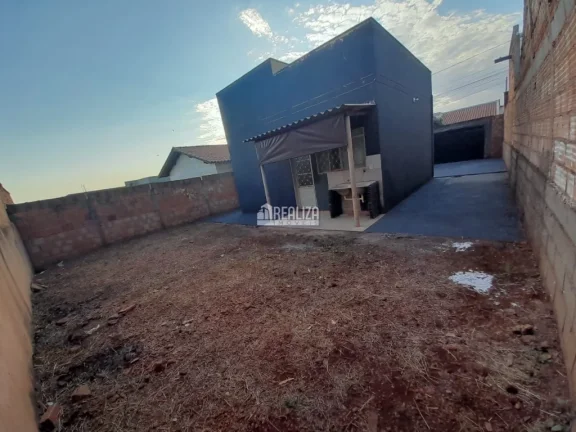 Imagem Vende-se casa com dois quartos no Bairro Monte Castelo- Igarapava/SP