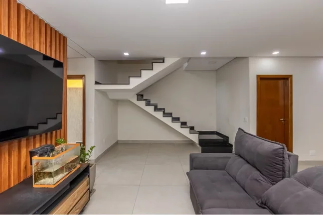 Imagem Sobrado Moderno e Aconchegante em Caieiras Vem Conhecer !!