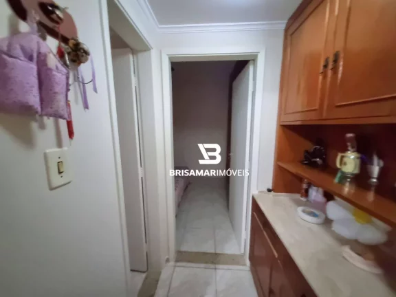 Imagem PITANGUEIRAS- VISTA AO MAR , LOCALIZAÇÃO ESPETACULAR , GARAGEM NO PRÉDIO.