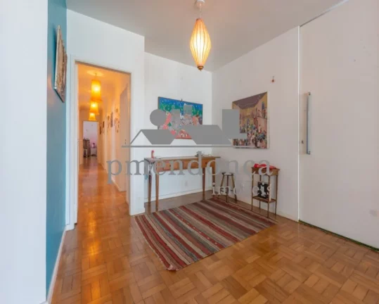 Imagem Apartamento na Rua Sergipe com 3 quartos (1 suíte) e 1 vaga, 220m².