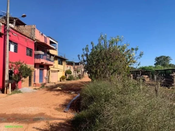 Imagem LOTE BARATO Á VENDA NO BAIRRO SATÉLITE!