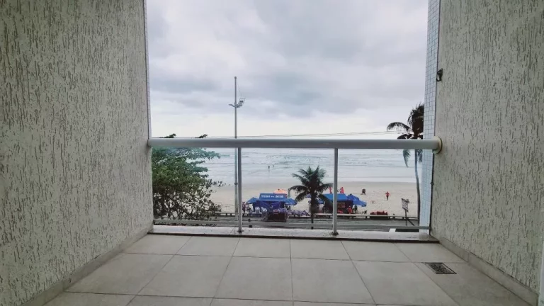 Imagem Apartamento com 3 dormitórios à venda, 200 m² - Pitangueiras - Guarujá/SP