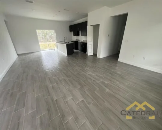 Imagem Casa com 4 quartos por $269,900 (dólar) em Ocala - Flórida - Estados Unidos