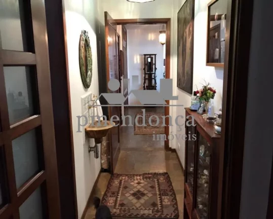Imagem Apartamento em prédio charmoso de 5 andares em Higienópolis, bem perto da FAAP e da Praça Vilaboi