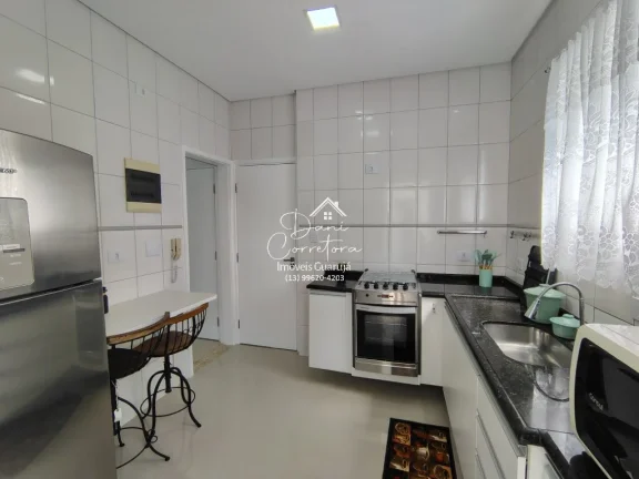 Imagem Apartamento à venda no Guarujá na Praia das Pitangueiras.
