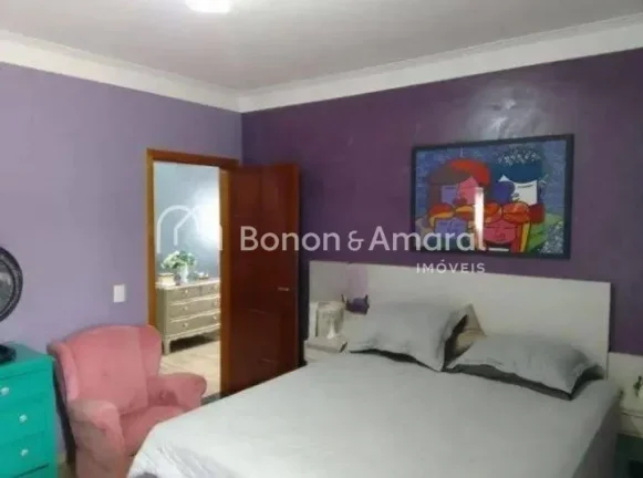 Imagem Novíssima casa à venda, com 250m² de área construída, no Jardim Santa Genebra