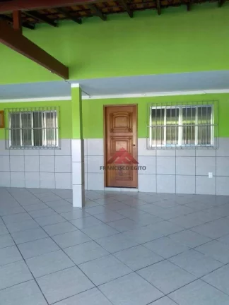 Imagem Casa com 3 dormitórios à venda por R$ 250.000,00 - Tribobó - São Gonçalo/RJ