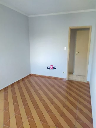 Imagem 2 Dormitórios + Suíte e Dependência de Empregada Completa, no Marapé, Santos