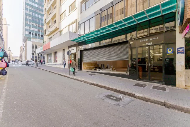 Imagem Conjunto Comercial no Centro