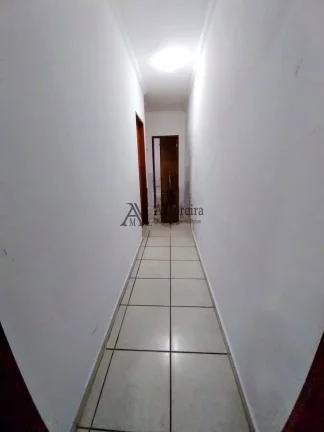 Imagem Casa à venda em Jundiaí-SP, Vila Aparecida: 2 quartos, 2 salas, 2 banheiros, 2 vagas, 173m². Aproveite!