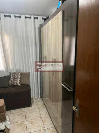 Imagem Vendo Grande Oportunidade no Parque das Arvores. Apartamento de 60m2, Sendo 3 Dormitórios com Planejados, Opção para sala de Jantar, 1 Vaga fixa e coberta, Todas as Instalações novas, Reformado Recente, com Piso Porcelanato, Próximo a Estação Grajaú da CP