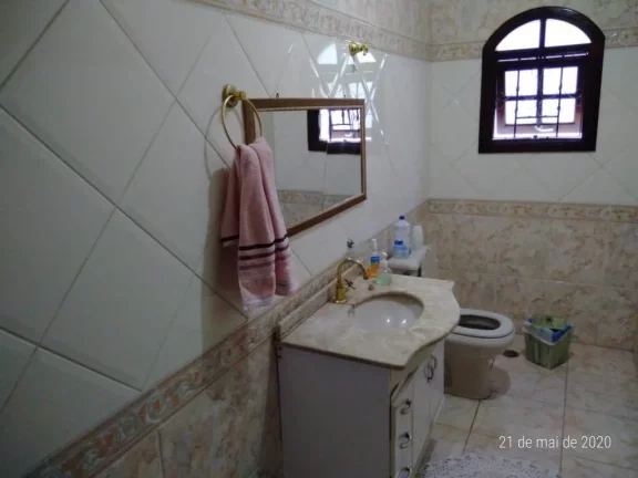 Imagem Sobrado com 4 dormitórios à venda, 254 m² por R$ 850.000,00 - Vila Figueira - Suzano/SP