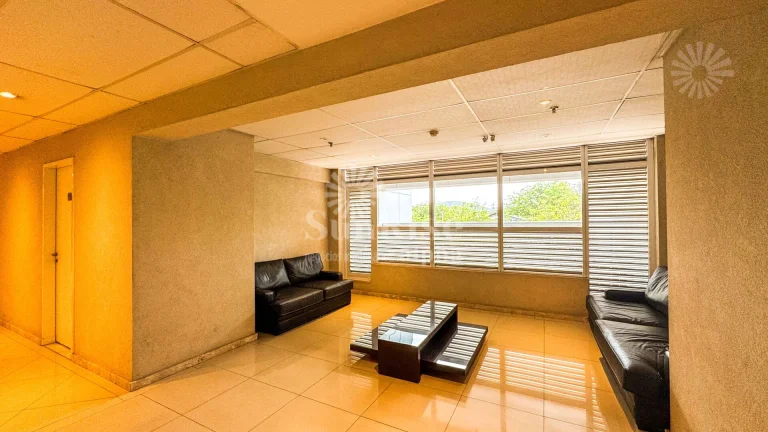 Imagem Sala Comercial mobiliada para alugar 42m² - 1 vaga- R$4.221,00 pacote - Brascan Alphaville -SP
