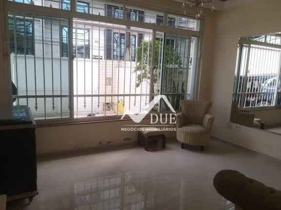 Imagem Casa com 3 dormitórios à venda, 161 m² por R$ 1.480.000,00 - Boqueirão - Santos/SP