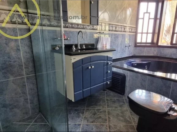 Imagem Casa para Venda em Atibaia, Vila Petropolis, 4 dormitórios, 3 suítes, 4 banheiros, 4 vagas