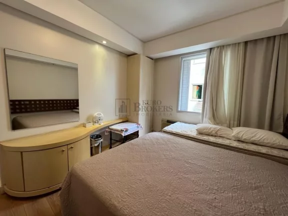 Imagem Apartamento Vista Mar com 3 dormitórios à venda no Centro de Balneário Camboriú/