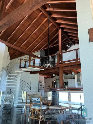 Imagem Casa em condomínio, 05 quartos c/suítes, em Governador Celso Ramos SC