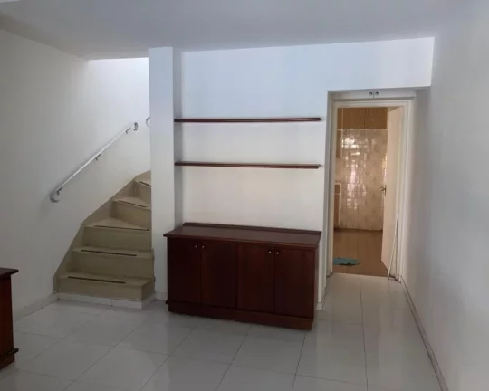 Imagem Sobrado de 3 Dormitórios 2 Vagas Cobertas Edícula Churrasqueira