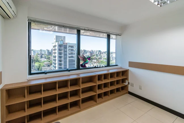 Imagem Sala à venda no bairro Auxiliadora - Porto Alegre/RS