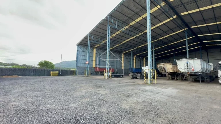 Imagem GALPÃO PARA LOCAÇÃO 4.400m² NA SERRA