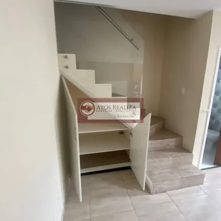 Imagem Compre Sobrado Condomínio Fechado em Rio Bonito - São Paulo