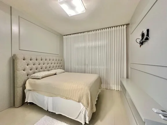 Imagem Apartamento 4 Dormitórios - Bairro Navegantes