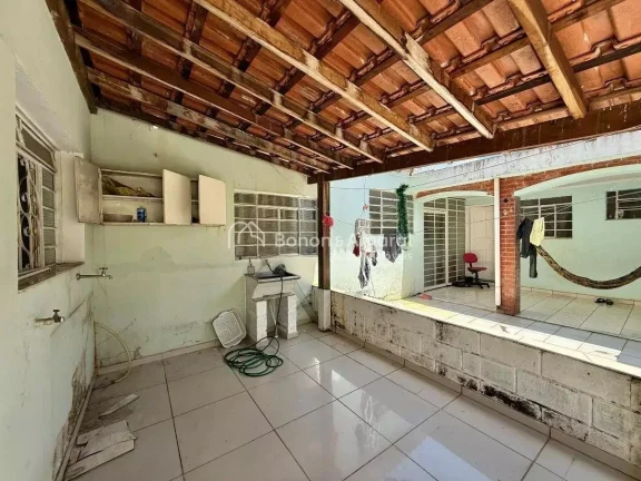 Imagem Casa disponível para locação no Jardim Santa Genebra II, com 180 m² em Campinas.
Imóvel de fren...