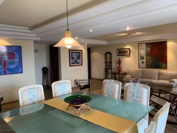 Imagem Cobertura Duplex 4/4, 3 Suítes, 380,00m2 04 Vagas Soltas, pega 05 Carros - no Charmoso Morro do Conselho - Rio Vermelho por apenas R$1.550.000,00