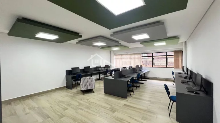 Imagem Prédio Comercial Próximo a Rodoviária