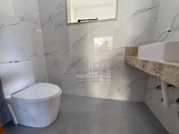 Imagem Casa com 3 dormitórios à venda, 150 m² por R$ 850.000,00 - Albuquerque - Teresópolis/RJ