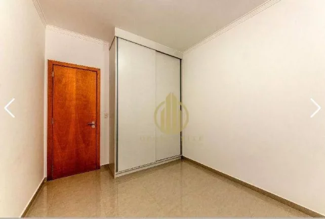 Imagem Apartamento com 3 dormitórios - 1 suíte - sacada - completo em armários - frente para o Pq. Raya R$ 680.000 - Jardim Botânico - Ribeirão Preto/SP