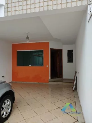 Imagem Lindo sobrado 3 suites, 4 vagas, espaço Gourmet localização privilegiada com excelente valor !