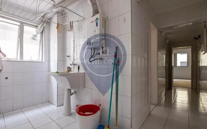 Imagem Apartamento para locação em Cerqueira César, São Paulo-SP: 3 quartos, 1 suíte, 2 banheiros, 1 vaga de garagem, 180m².