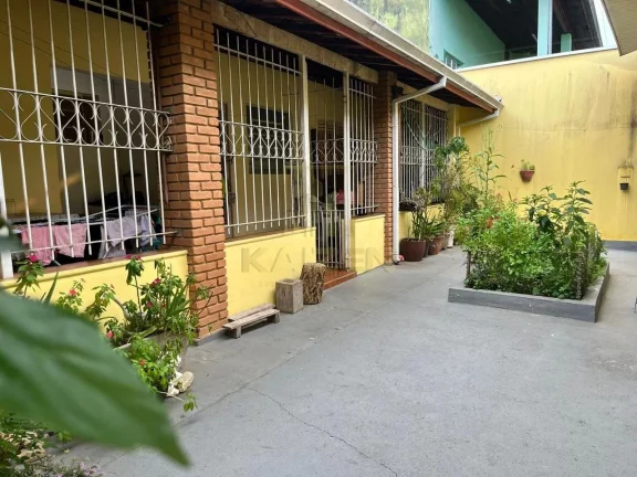 Imagem Linda Casa Reformada Zona Leste