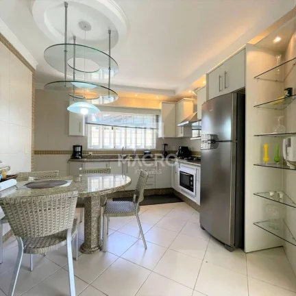 Imagem Casa com Piscina | Barra do Rio Cerro