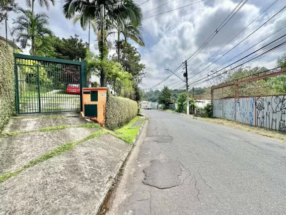 Imagem Rua das Granjas (Miolo) - 4 dorm / 2 sts, linda vista!