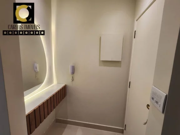 Imagem OPORTUNIDADE! Apartamento todo reformado, com garagem fechada em Santos!!!