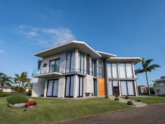 Imagem Casa á venda com 5 suítes na Itapeva em Torres/RS