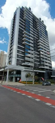 Imagem Apartamento no Cabral - 3 dormitórios - 101 m2. Sacada. Novo