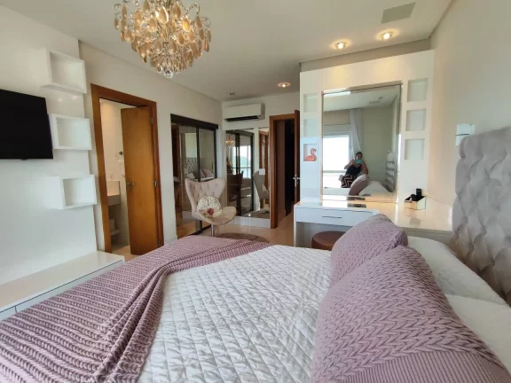 Imagem Espetacular Apartamento com três dormitório no Canto do Forte