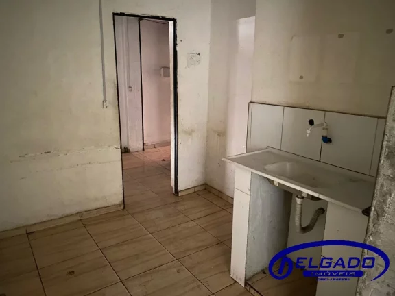Imagem DELGADO aluga LOJA COMERCIAL no Centro de Itaborai, 160 m de área coberta e 130 m descoberta, Itaborai